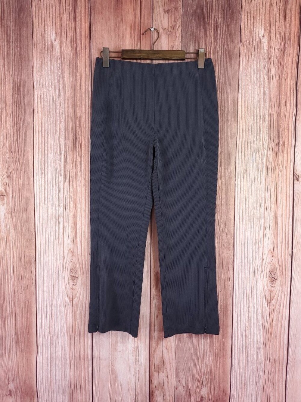 Lululemon Womens 10 Ribbed Softstreme Zip Leg High Rise Cropped Pants 25" W6CNWS